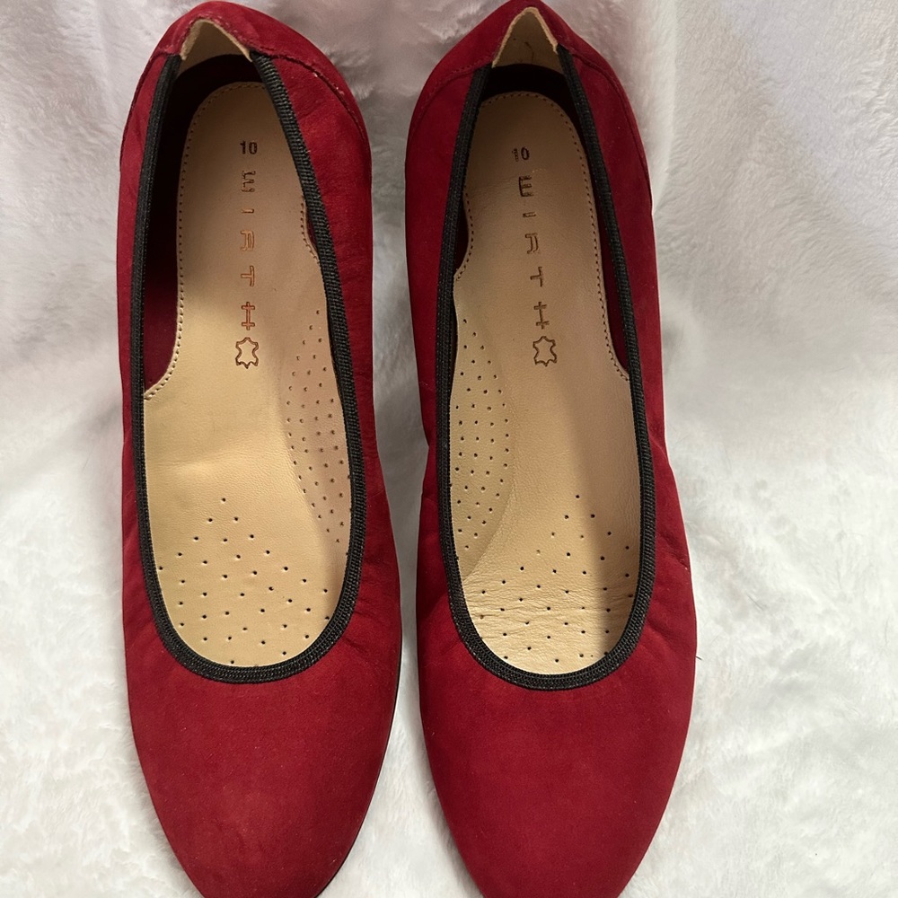 WIRTH Red Suede Ballet Flats Brazil Size 10